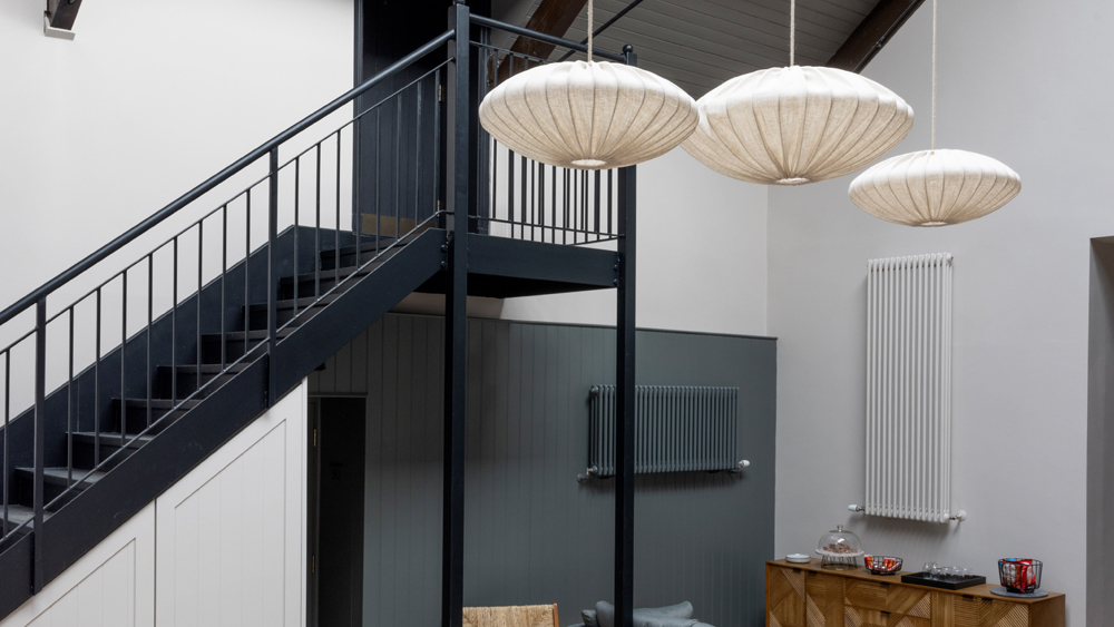 Access to Communal Lounge Space